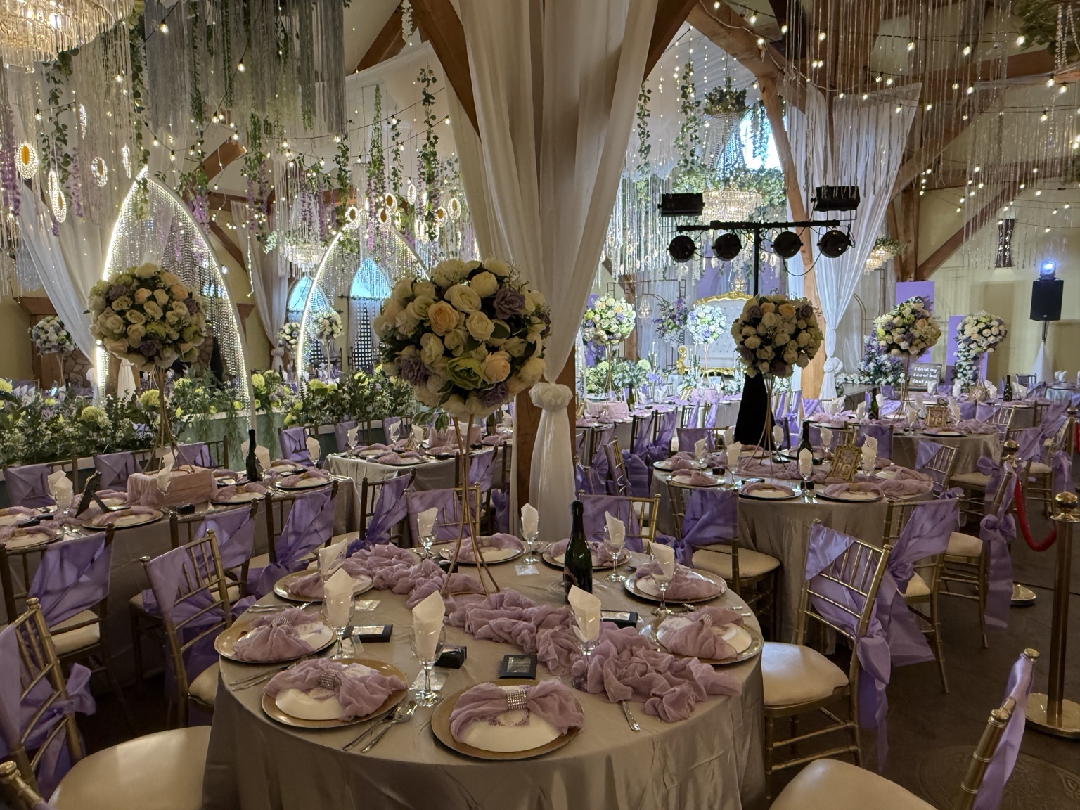 Elegant Sarap Sarap reception setup
